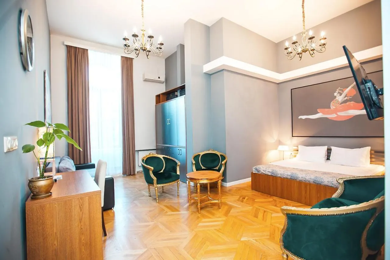 ***  Rustaveli Hotel Tiflis Gürcistan